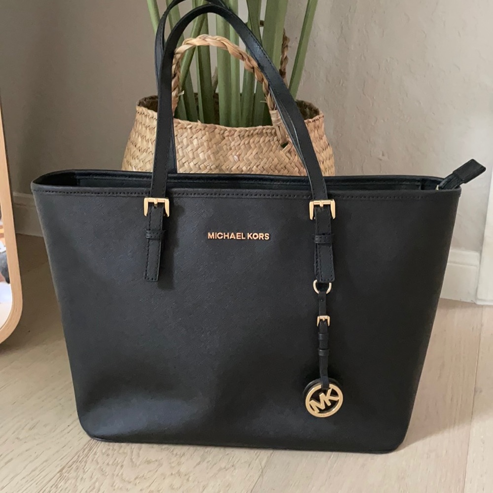 Michael Kors black purse